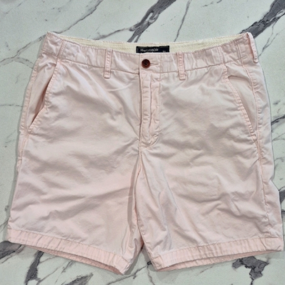 Abercrombie & Fitch 7" Flat Front ChinoShorts, Soft Pink 31"